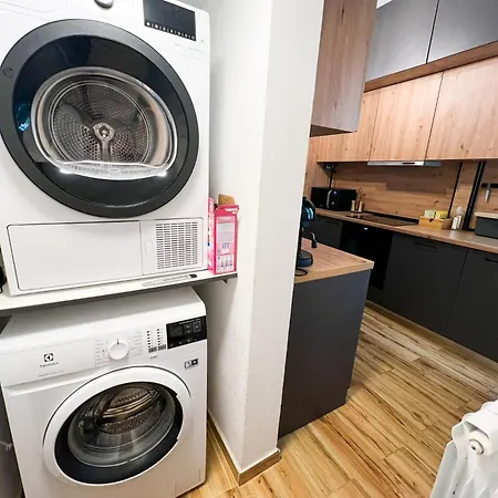 Perfect Long-term Stylish And Spacious Center Next To Vitosha Blvd Апартаменты София