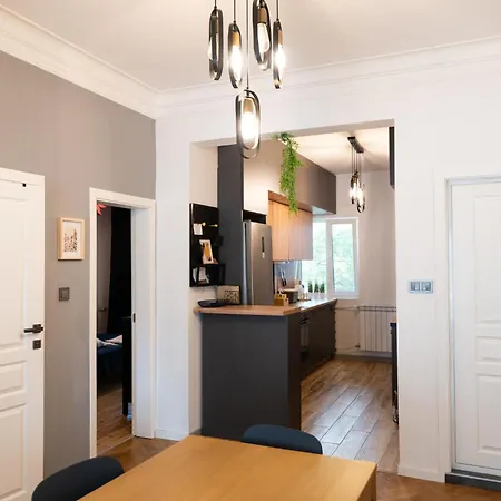 Perfect Long-term Stylish And Spacious Center Next To Vitosha Blvd Апартаменты *